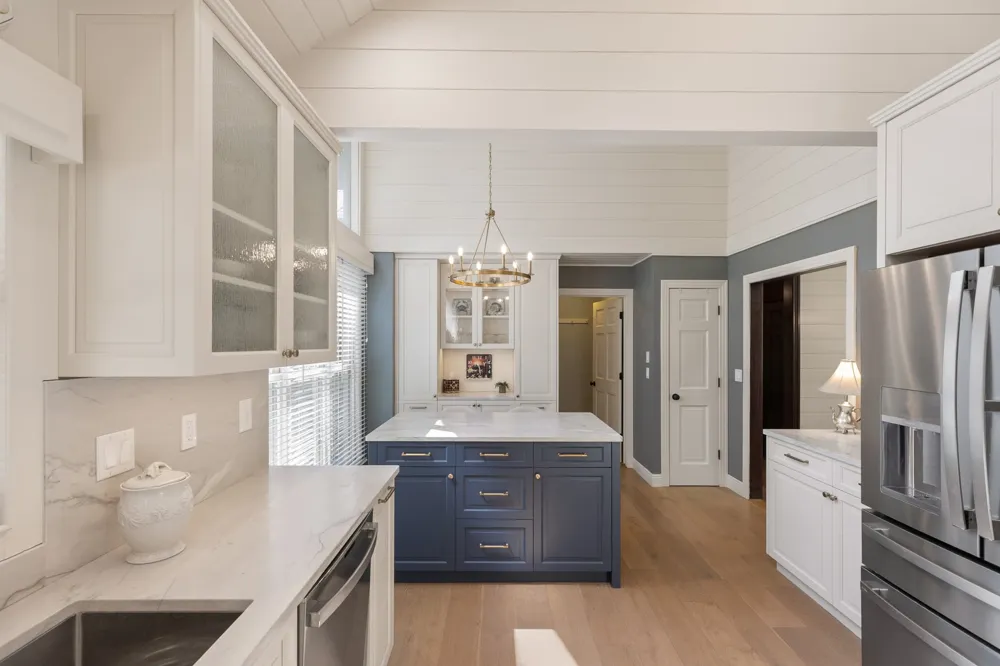 940 Winding Creek Road Sapphire, NC 28774