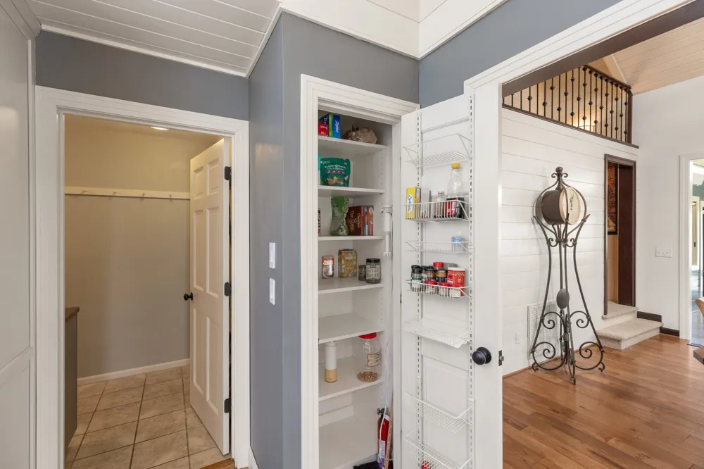 940 Winding Creek Road Sapphire, NC 28774