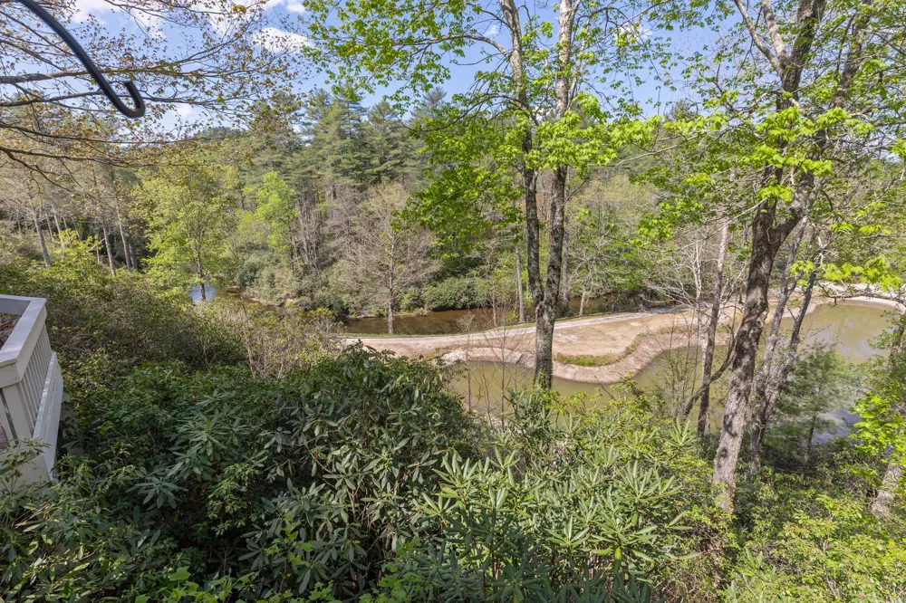 940 Winding Creek Road Sapphire, NC 28774