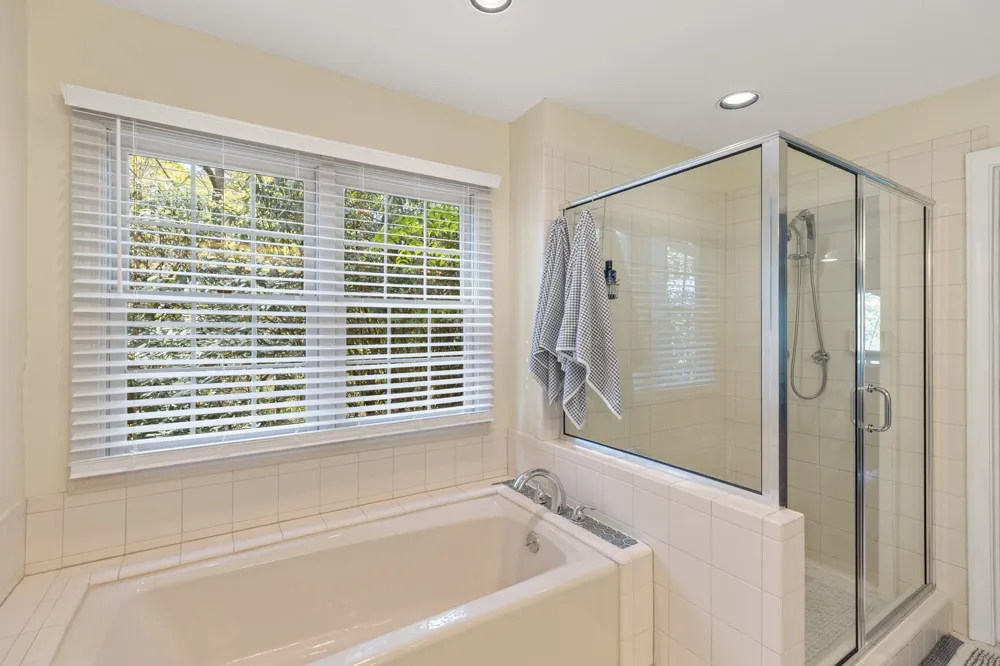940 Winding Creek Road Sapphire, NC 28774