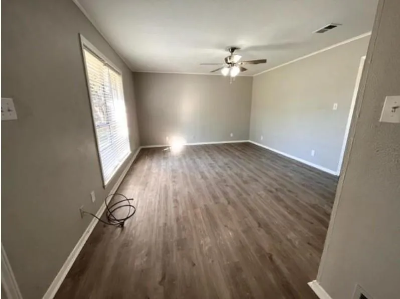 301 Dena Lane Krugerville, TX 76227