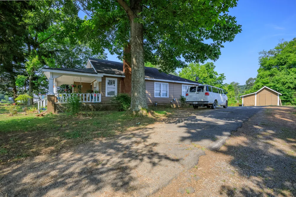 10895 Commerce Street Summerville, GA 30747