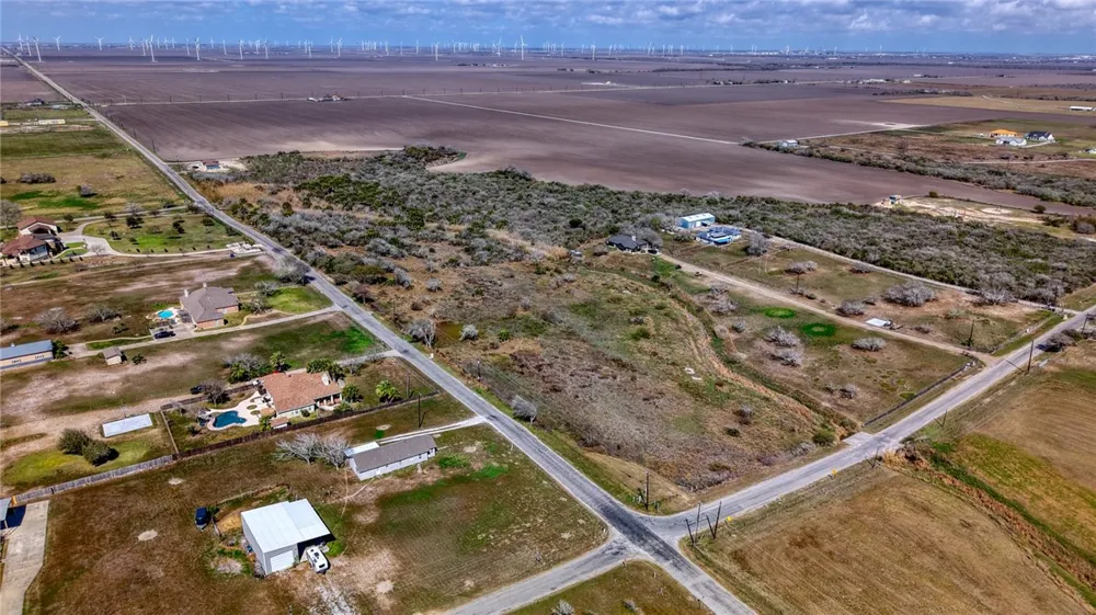 CR 2226 Taft, TX 78390