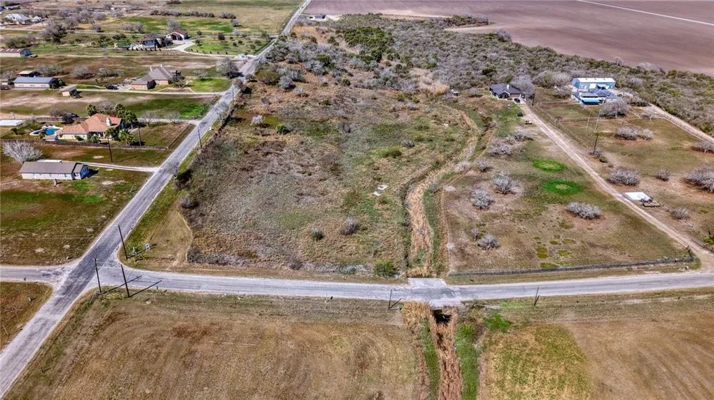 CR 2226 Taft, TX 78390