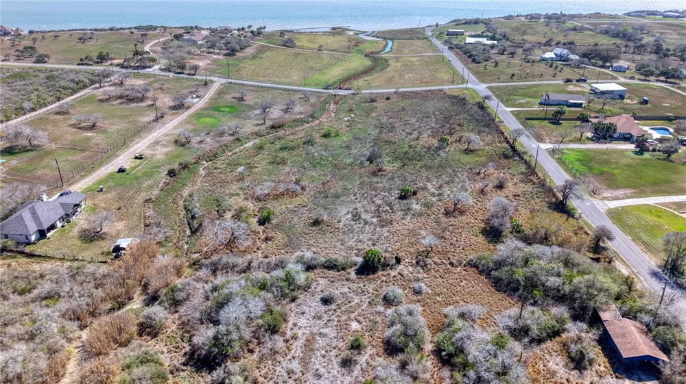 CR 2226 Taft, TX 78390