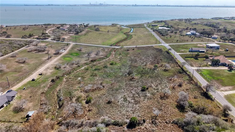 CR 2226 Taft, TX 78390