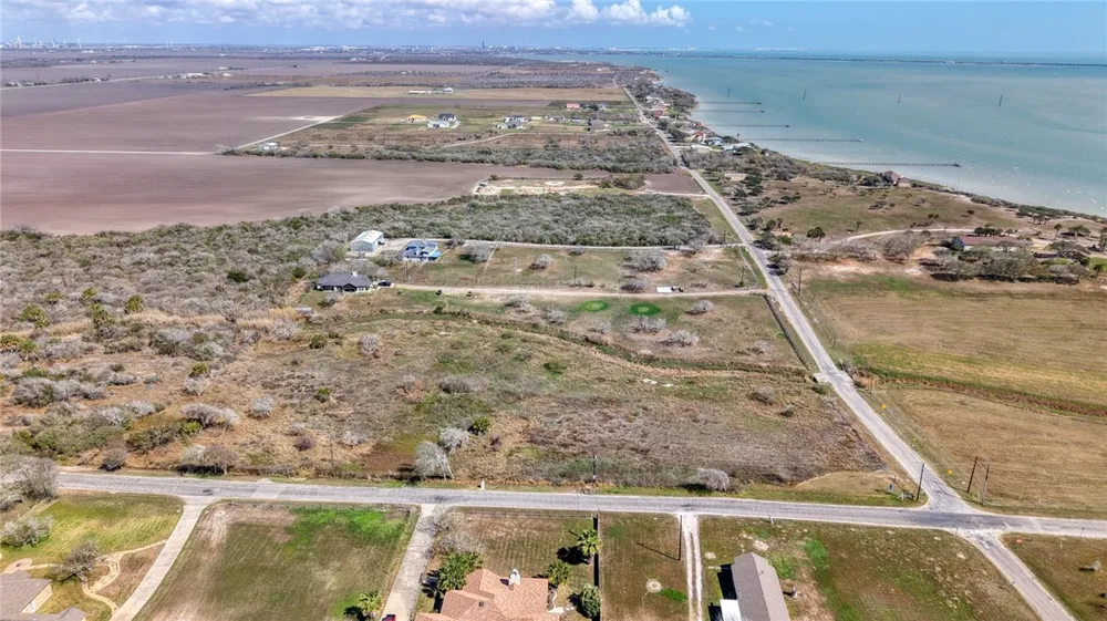CR 2226 Taft, TX 78390
