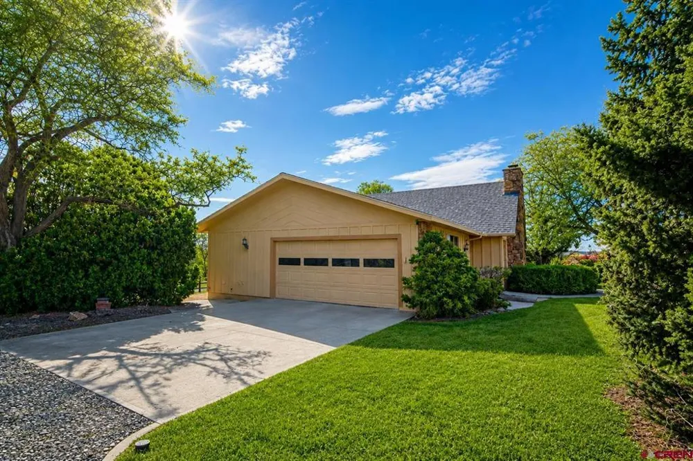 2323 Pioneer Road Delta, CO 81416