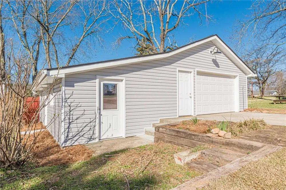 201 S Georgia Avenue Bremen, GA 30110