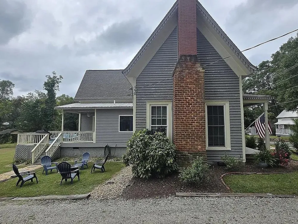 151 S Jackson Street Hartwell, GA 30643