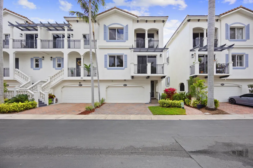 3055 Waterside Circle