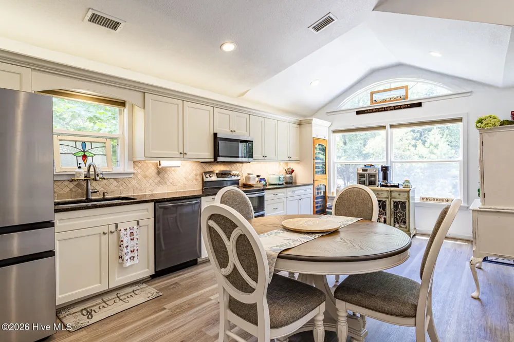111 Shedders Walk Kill Devil Hills, NC 27948