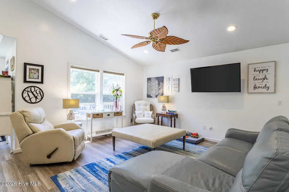 111 Shedders Walk Kill Devil Hills, NC 27948