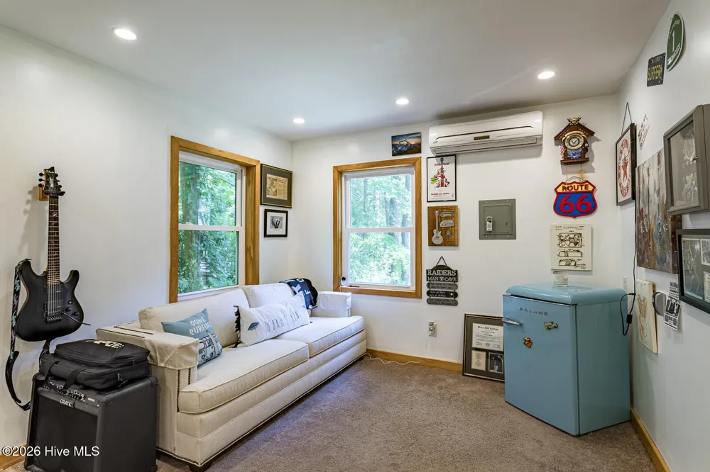111 Shedders Walk Kill Devil Hills, NC 27948