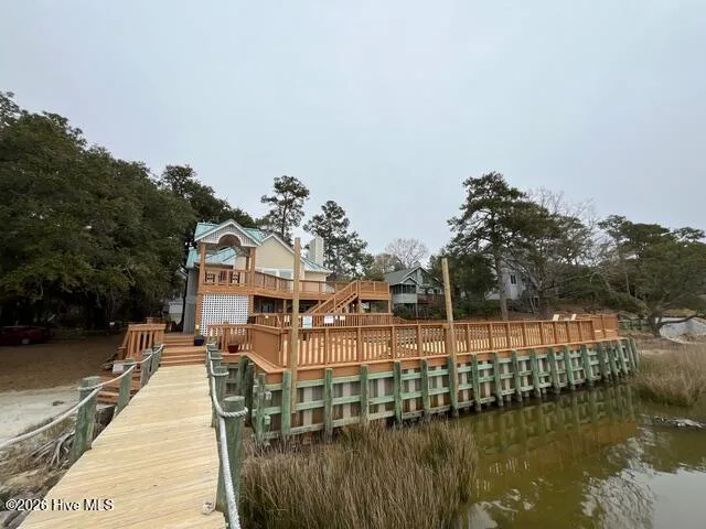 111 Shedders Walk Kill Devil Hills, NC 27948
