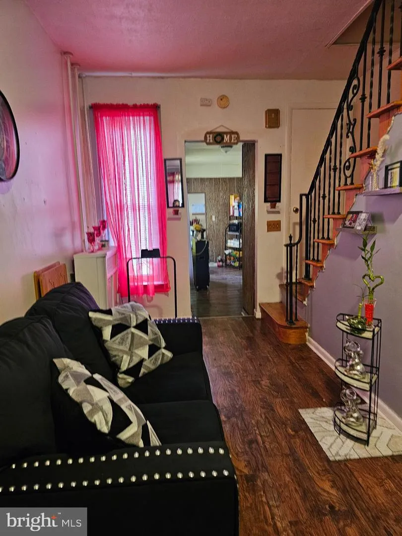1035 COTTON STREET Reading, PA 19602