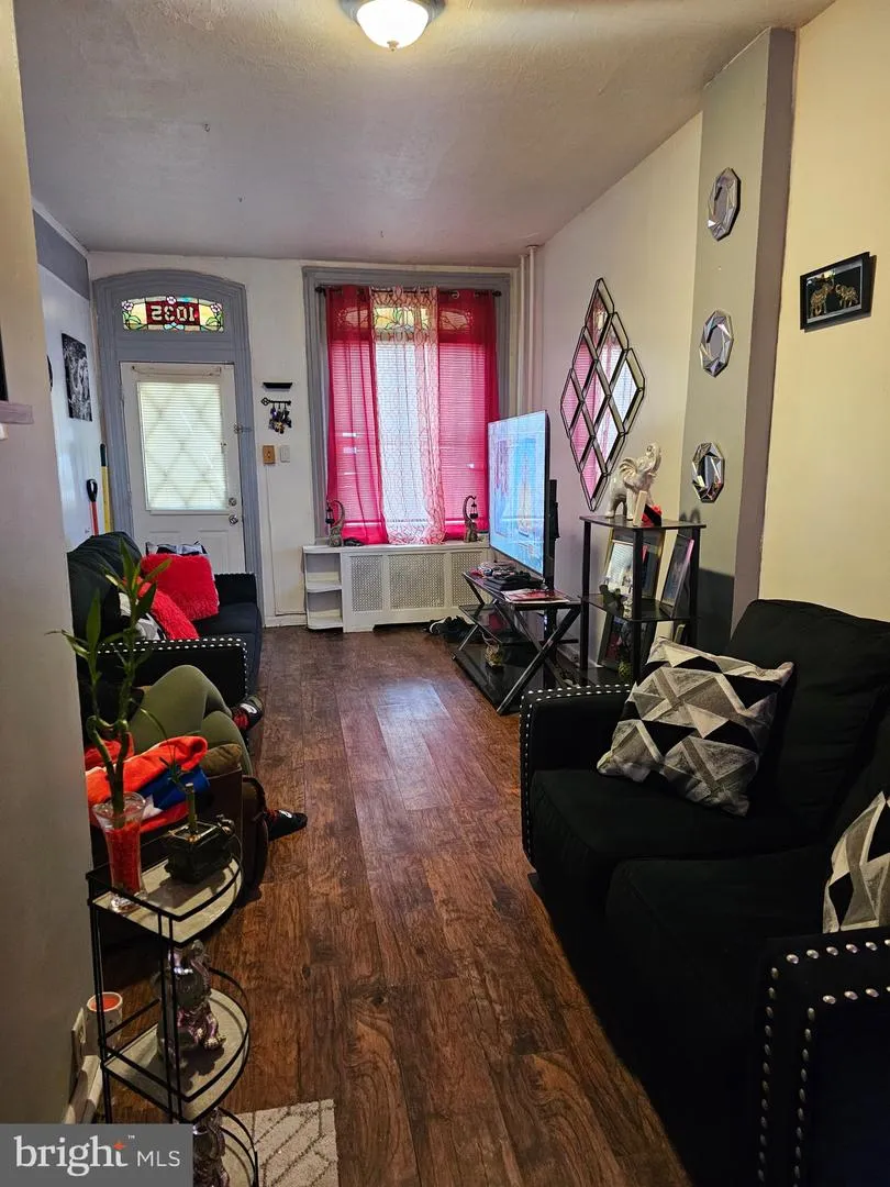 1035 COTTON STREET Reading, PA 19602