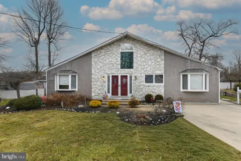 307 BEECH AVENUE
