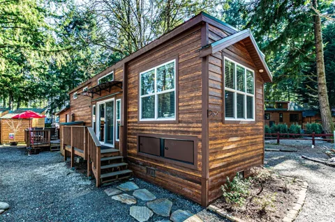 1546 Reservation Road SE #75