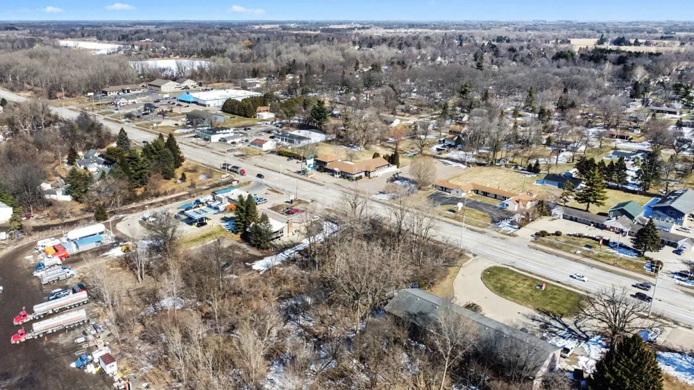 S US 27 Lansing, MI 48906