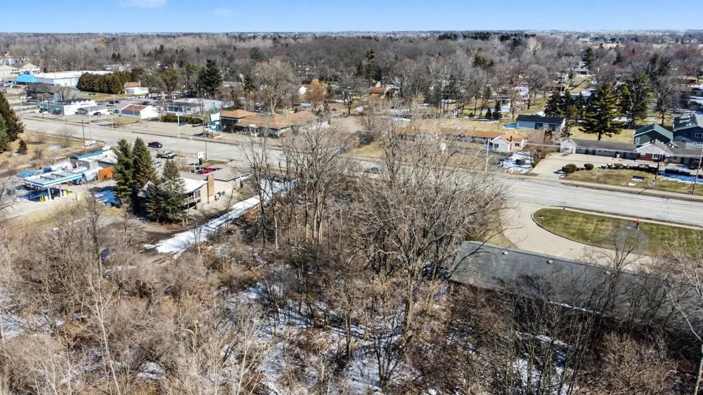 S US 27 Lansing, MI 48906