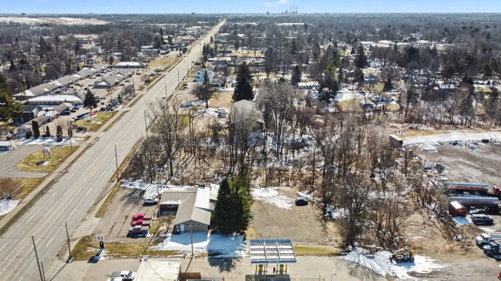 S US 27 Lansing, MI 48906