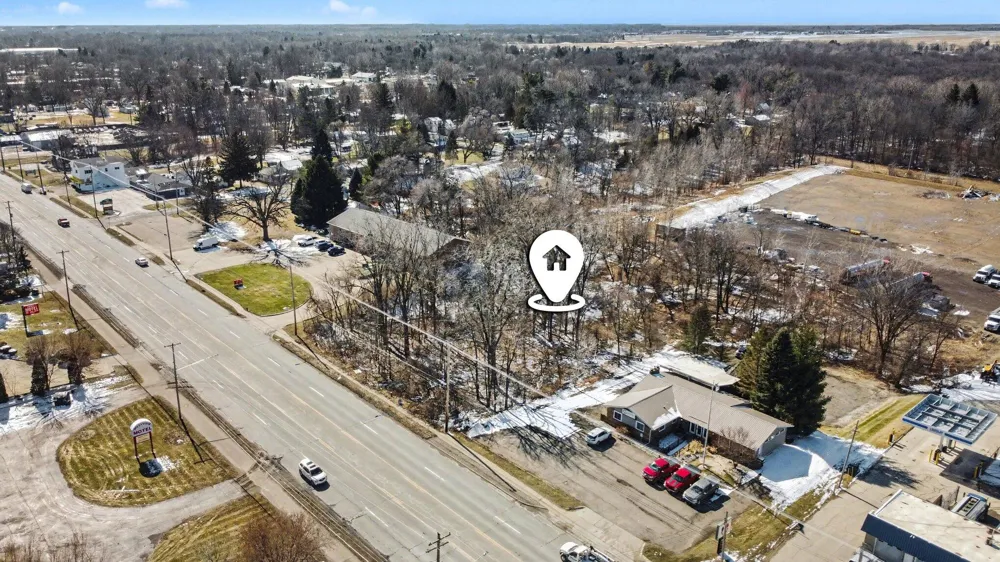 S US 27 Lansing, MI 48906