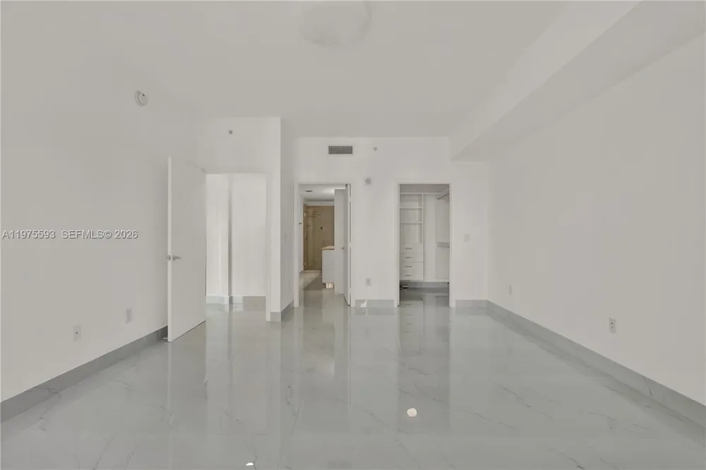 3340 NE 190th St #1108 Aventura, FL 33180