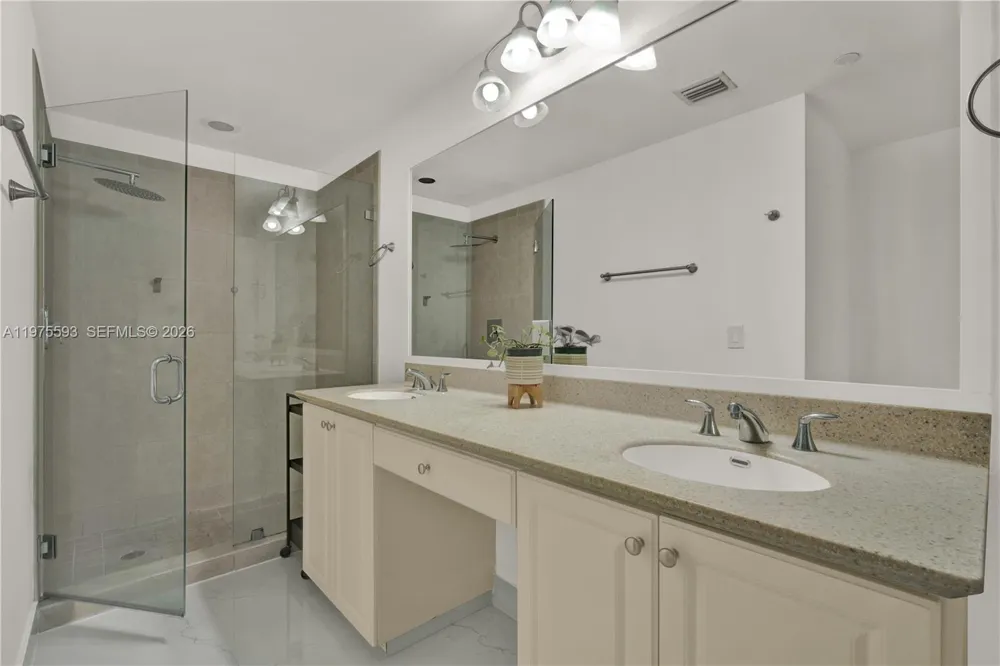 3340 NE 190th St #1108 Aventura, FL 33180