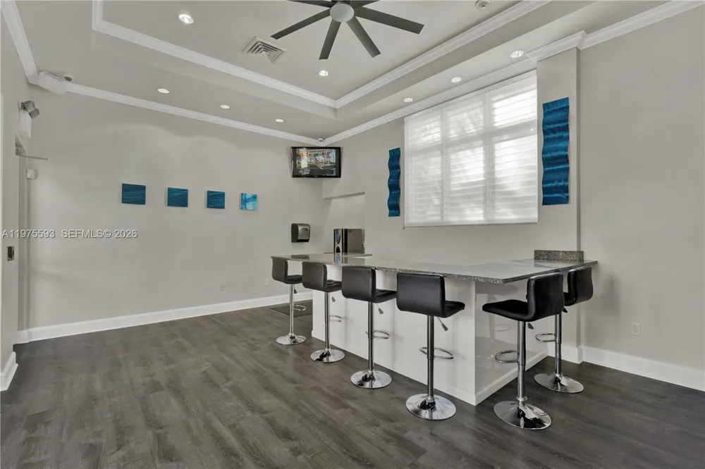 3340 NE 190th St #1108 Aventura, FL 33180