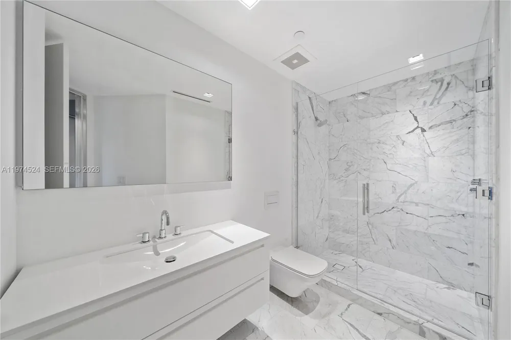7043 Fisher Island Dr #7043 Miami Beach, FL 33109