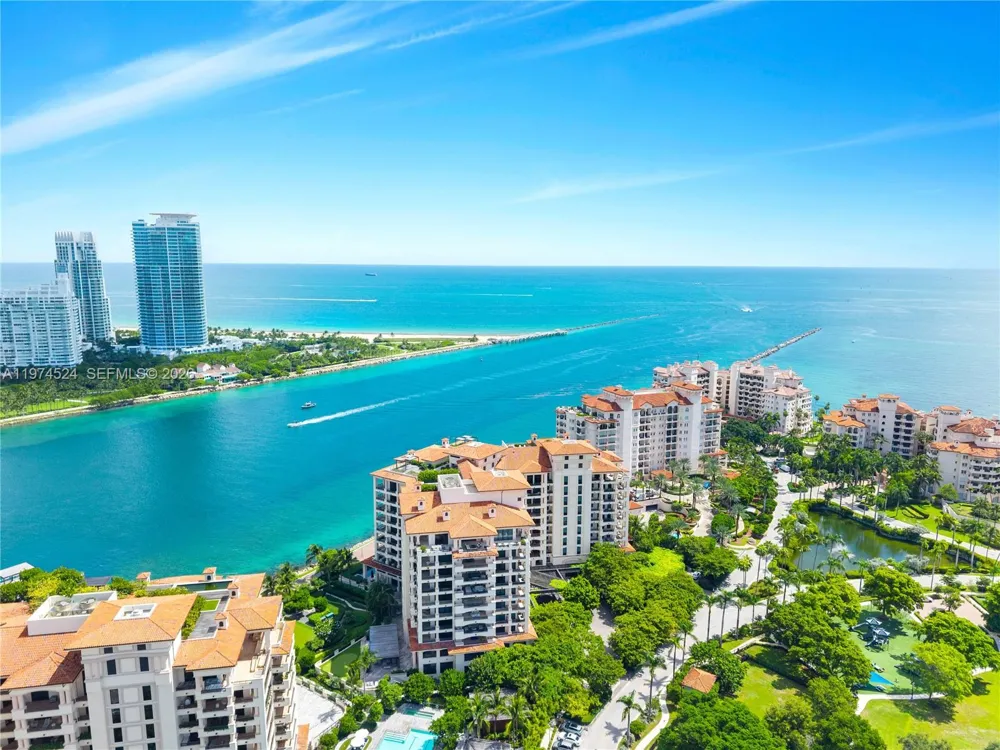 7043 Fisher Island Dr #7043 Miami Beach, FL 33109