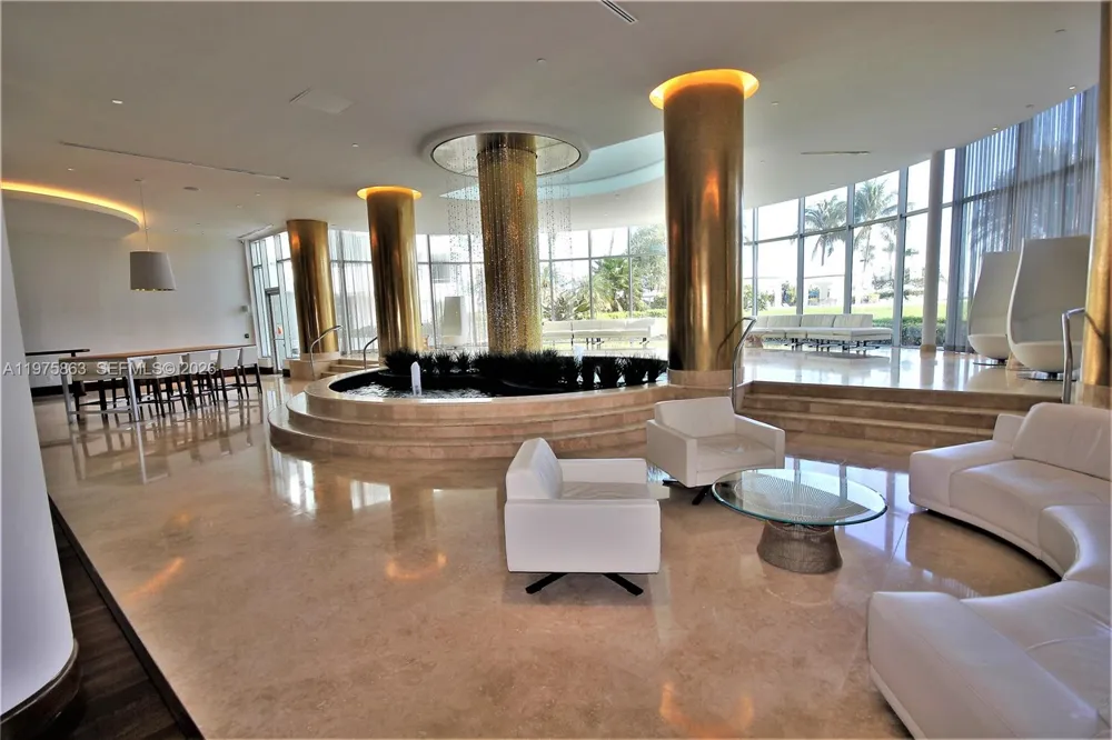 5161 Collins Ave #1012 Miami Beach, FL 33140