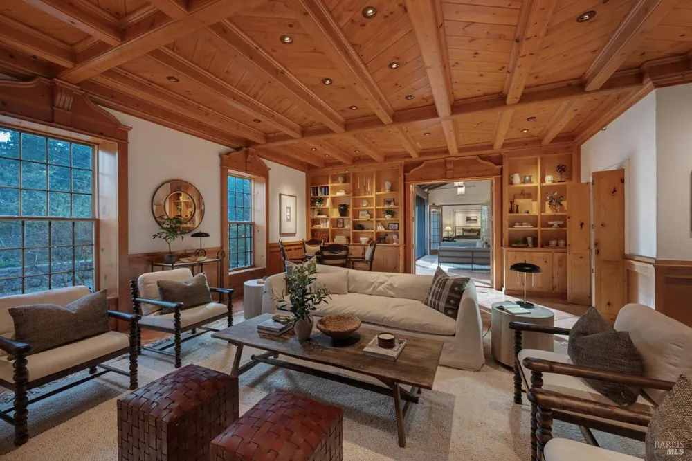77 Oso Trail Glen Ellen, CA 95442