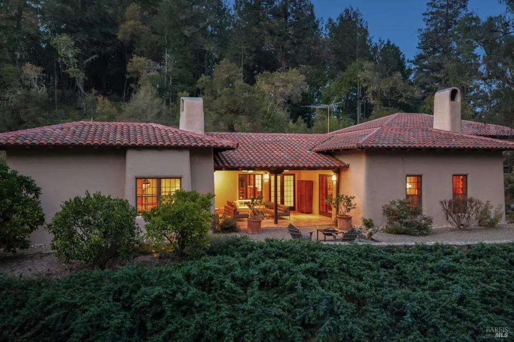 77 Oso Trail Glen Ellen, CA 95442