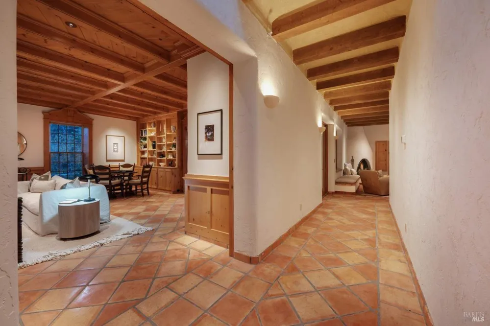 77 Oso Trail Glen Ellen, CA 95442