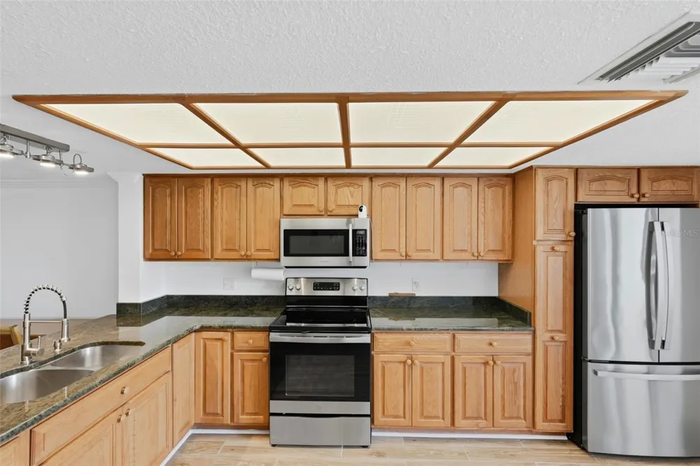 128 1ST STREET E. #102 Tierra Verde, FL 33715