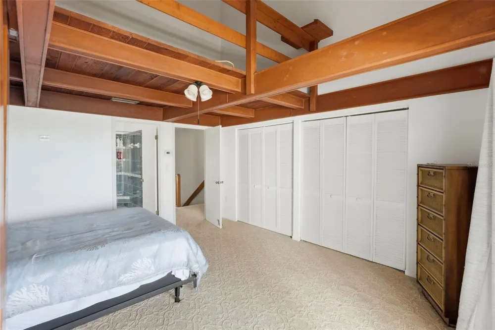 128 1ST STREET E. #102 Tierra Verde, FL 33715