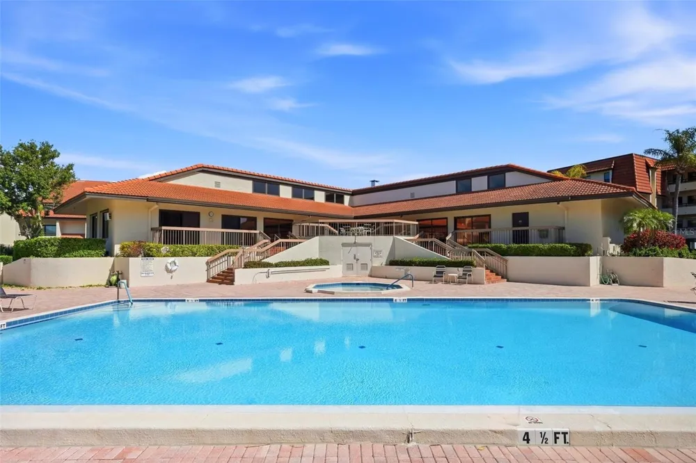 128 1ST STREET E. #102 Tierra Verde, FL 33715