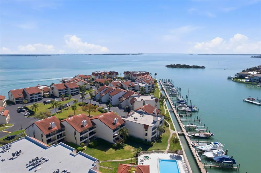 128 1ST STREET E. #102 Tierra Verde, FL 33715