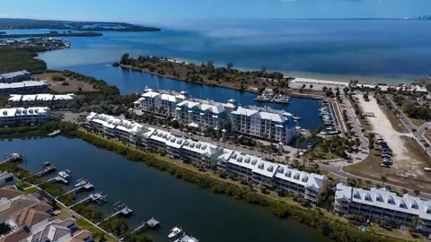 547 BAHIA BEACH BOULEVARD