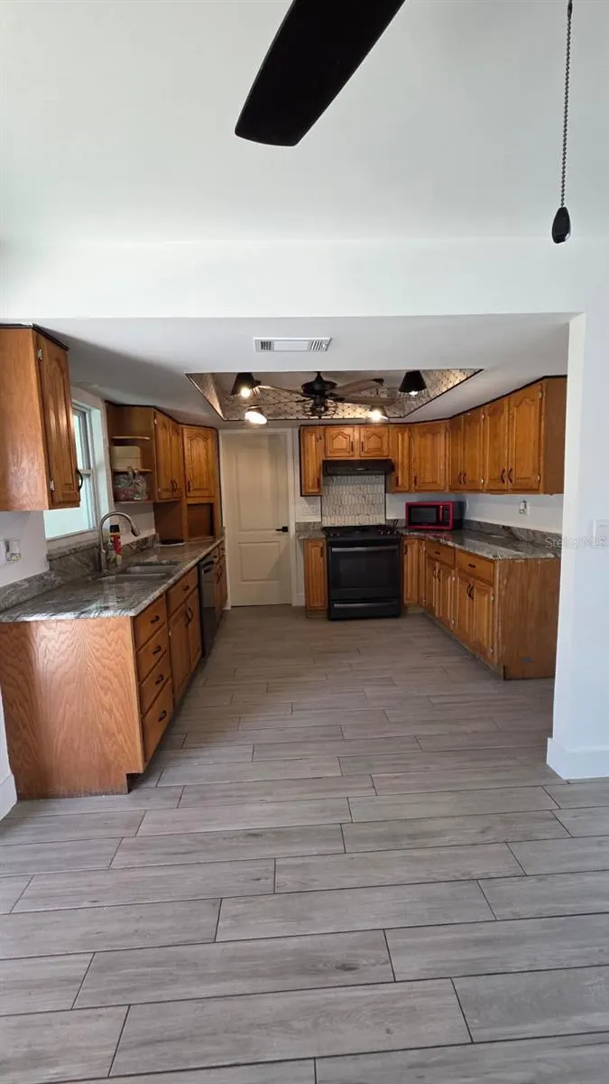 4418 SW 1ST AVENUE Cape Coral, FL 33914
