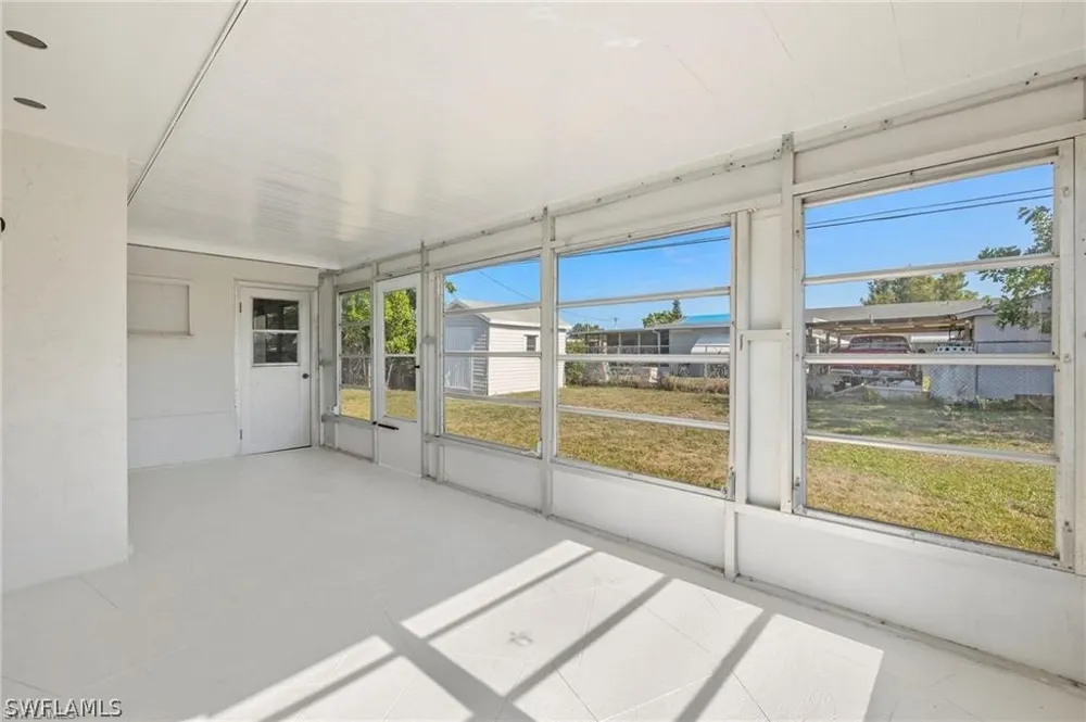 Ellendale Circle Lehigh Acres, FL 33936