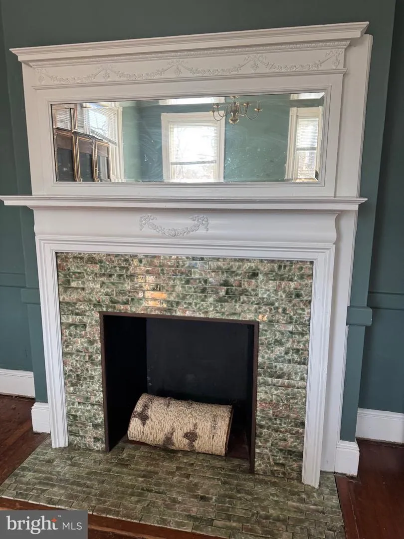112 S 5TH AVENUE Denton, MD 21629