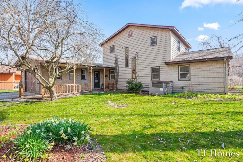 7628 Main Street Newaygo, MI 49337
