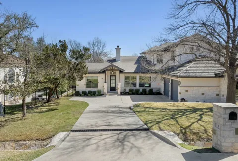 3 Camwood Trail