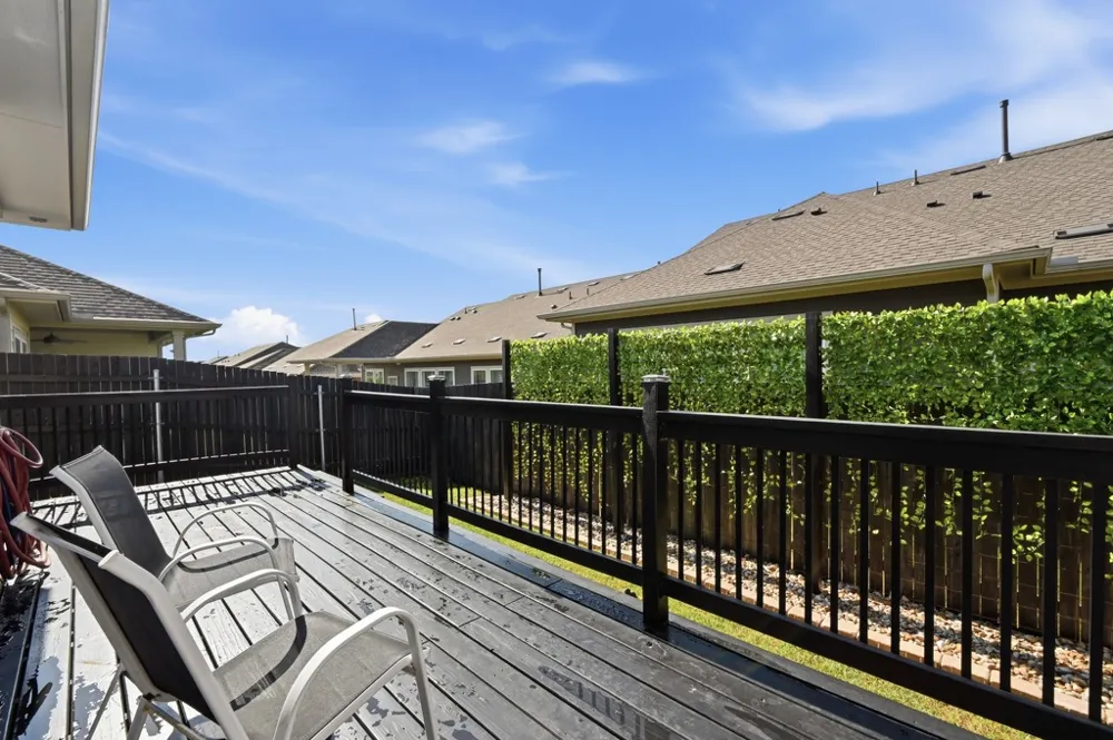 166 Twistleaf Drive Buda, TX 78610