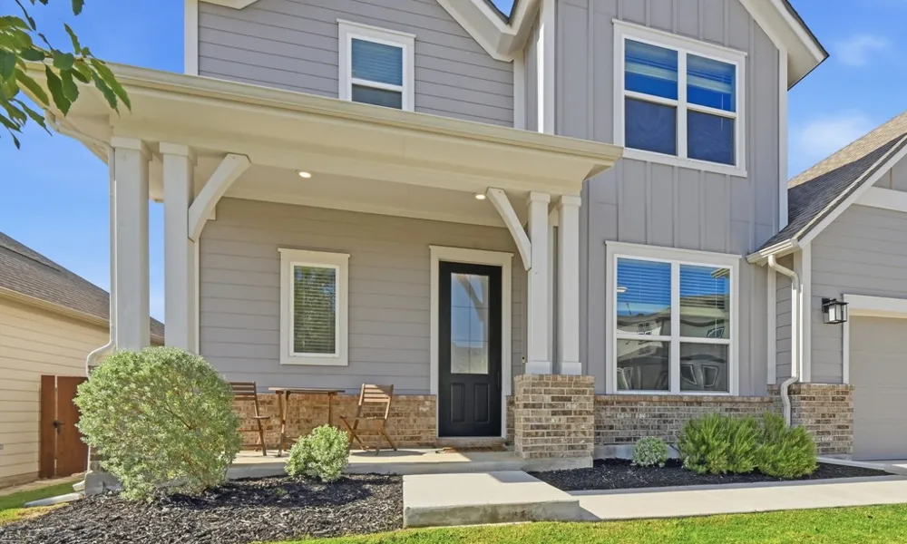 166 Twistleaf Drive Buda, TX 78610