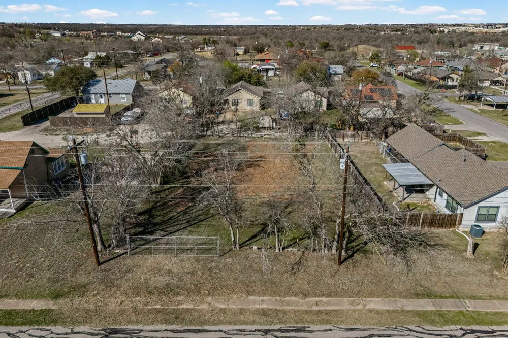 Eggleston Street Manor, TX 78653
