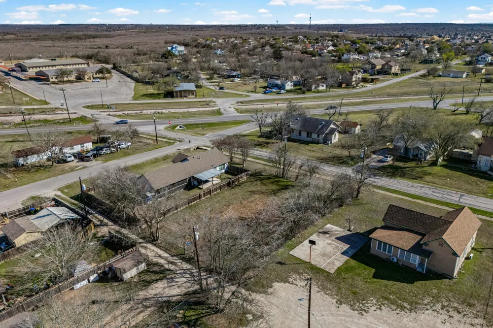 Eggleston Street Manor, TX 78653